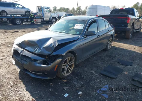 2018 BMW 330I xDrive z USA, uszkodzony, nr VIN WBA8D9C54JEM32983